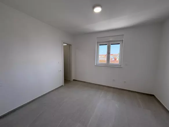 3-bedroom Apartment In Privlaka, Croatia (165,88 M²)