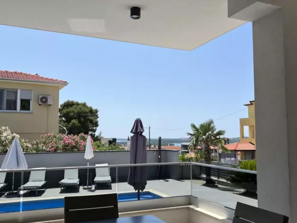 5-bedroom Villa In Medulin, Croatia (300 M²)