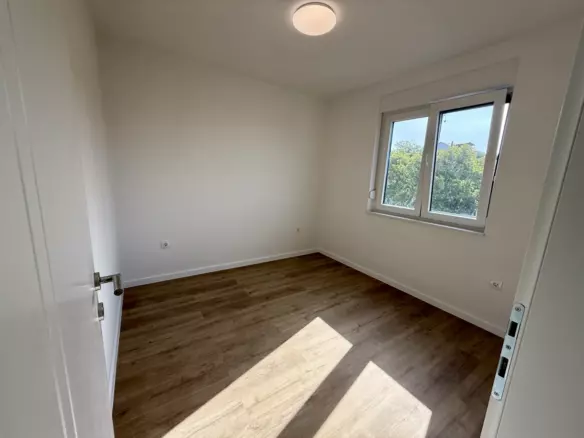 2-bedroom Apartment In Novi Vinodolski, Croatia (67 M²)