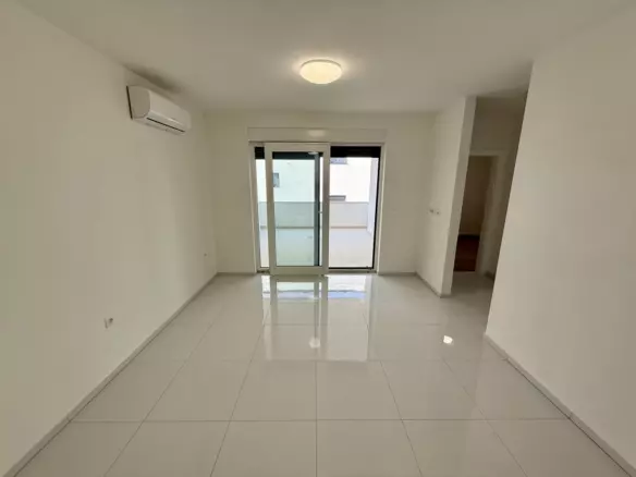 2-bedroom Apartment In Novi Vinodolski, Croatia (67 M²)