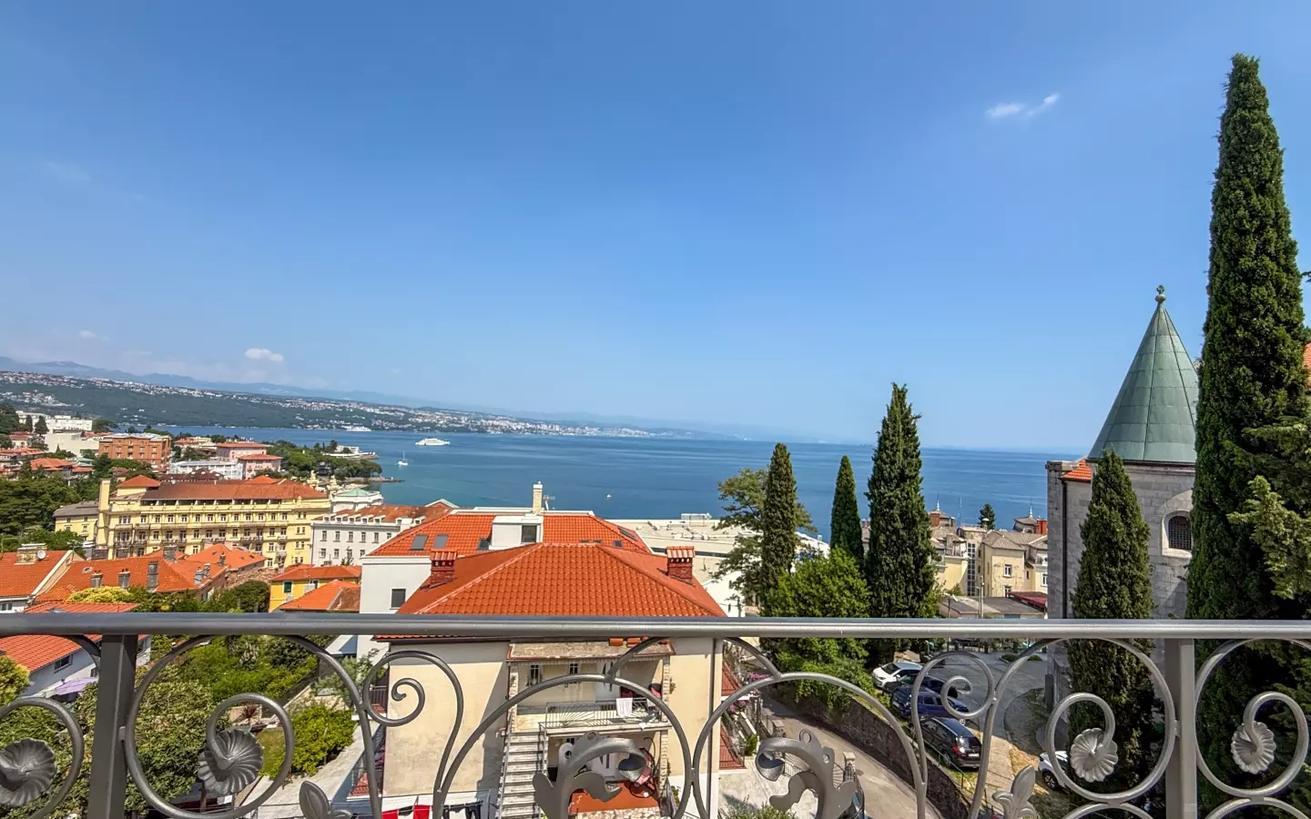 3-bedroom Apartment In Opatija – Centar, Croatia (204 M²)