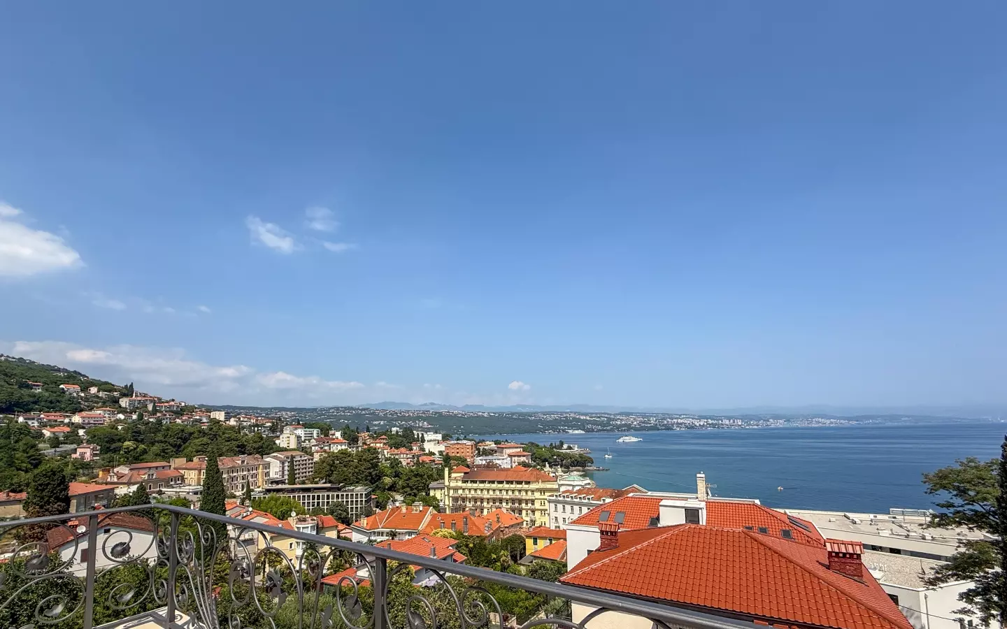 3-bedroom Apartment In Opatija – Centar, Croatia (204 M²)