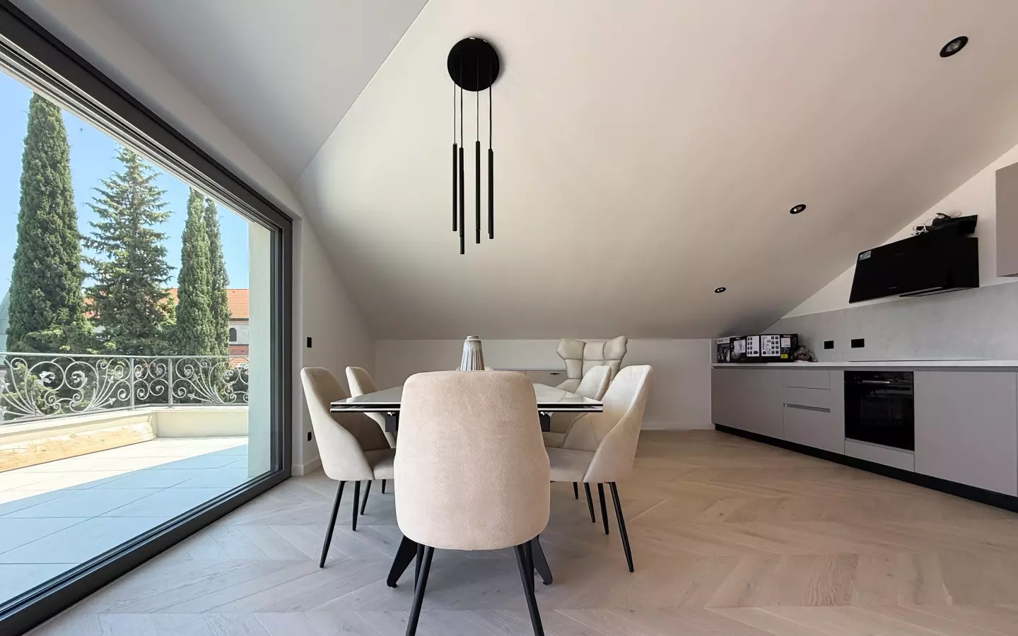 3-bedroom Apartment In Opatija – Centar, Croatia (204 M²)