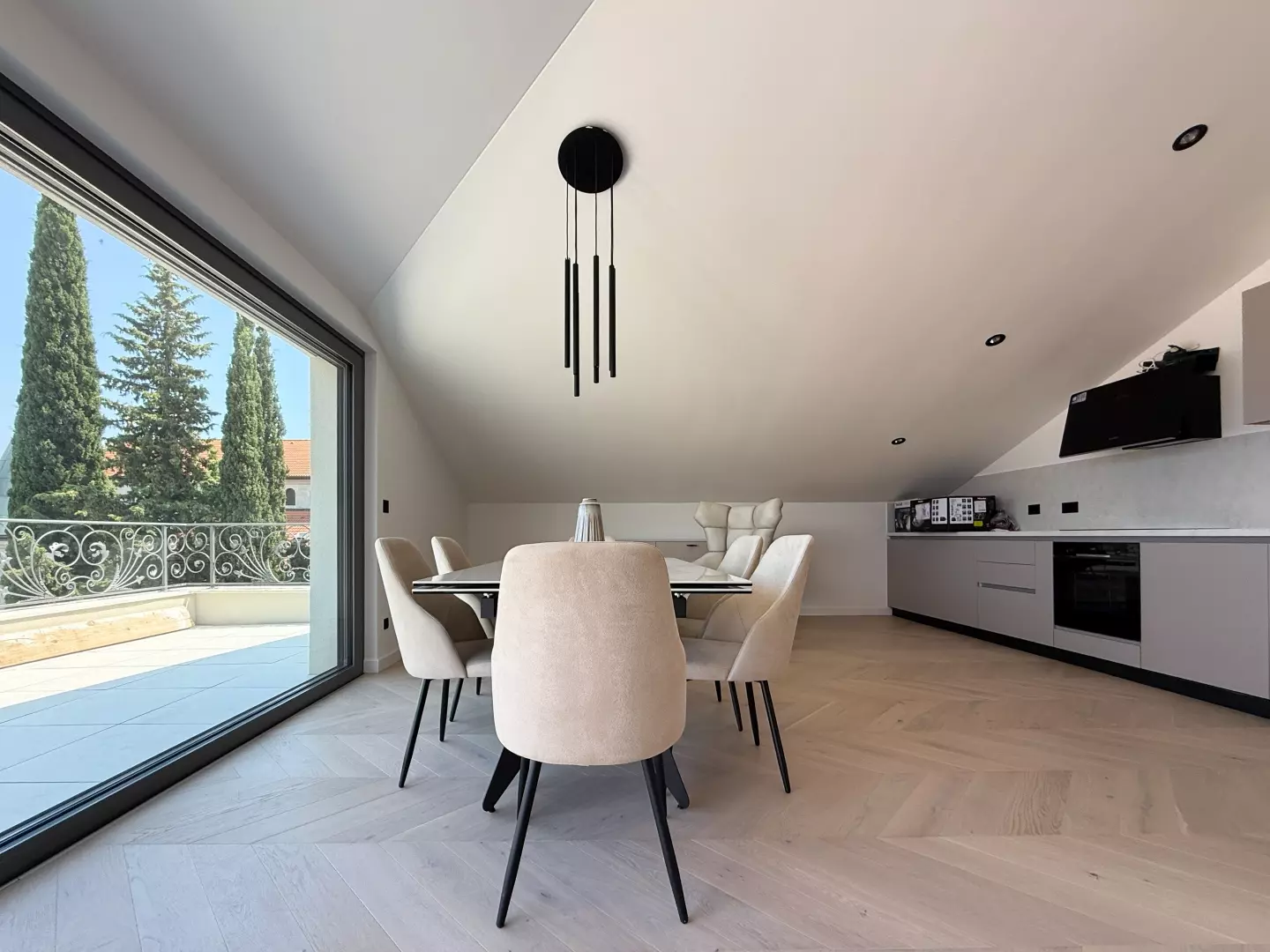 3-bedroom Apartment In Opatija – Centar, Croatia (204 M²)