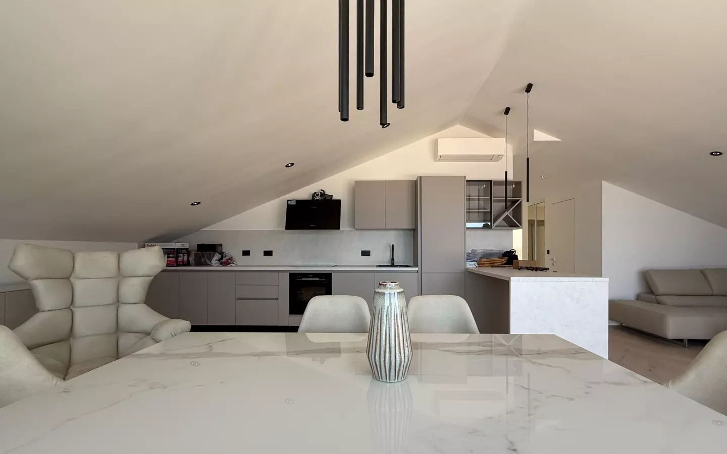 3-bedroom Apartment In Opatija – Centar, Croatia (204 M²)