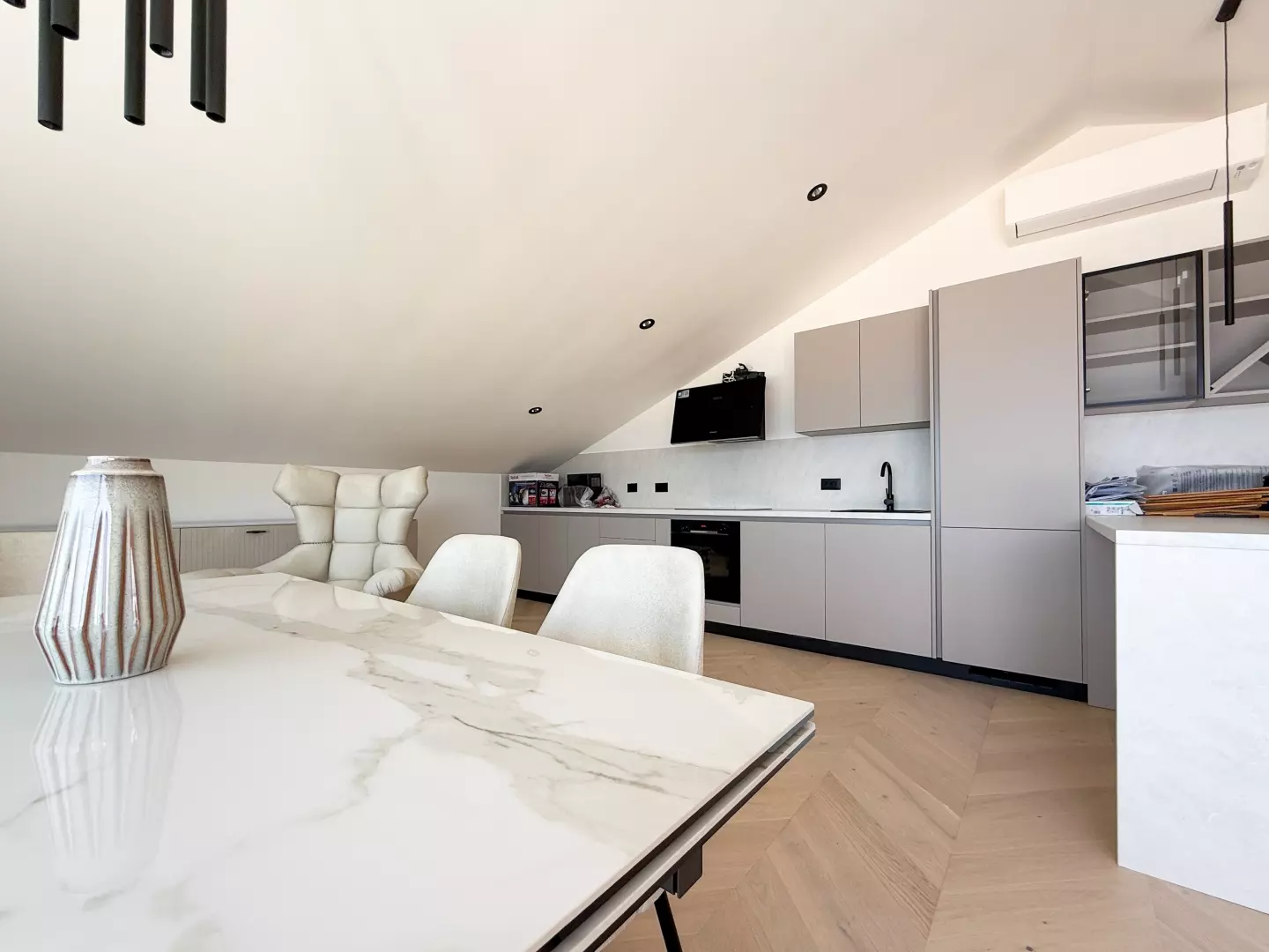3-bedroom Apartment In Opatija – Centar, Croatia (204 M²)