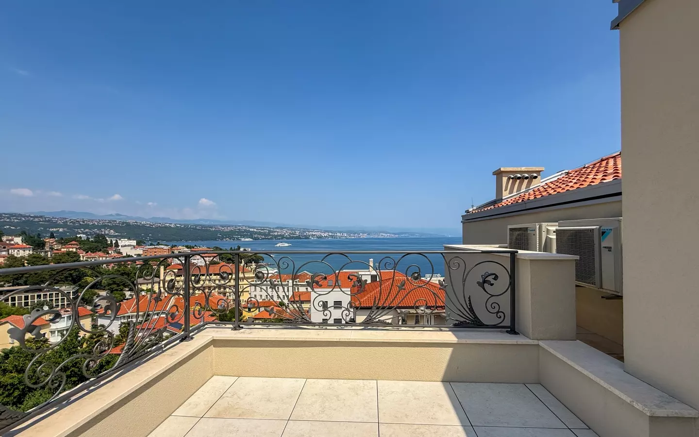3-bedroom Apartment In Opatija – Centar, Croatia (204 M²)
