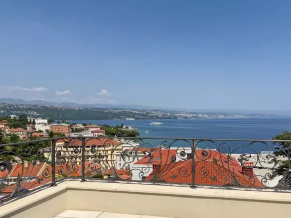 3-bedroom Apartment In Opatija – Centar, Croatia (204 M²)