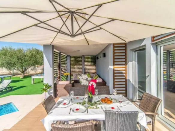 3-bedroom Villa In Vodnjan, Croatia (173 M²)