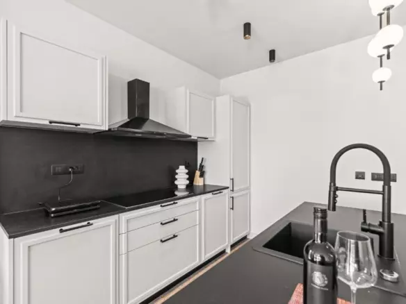 4-bedroom Villa In Krnica, Croatia (21.185 M²)