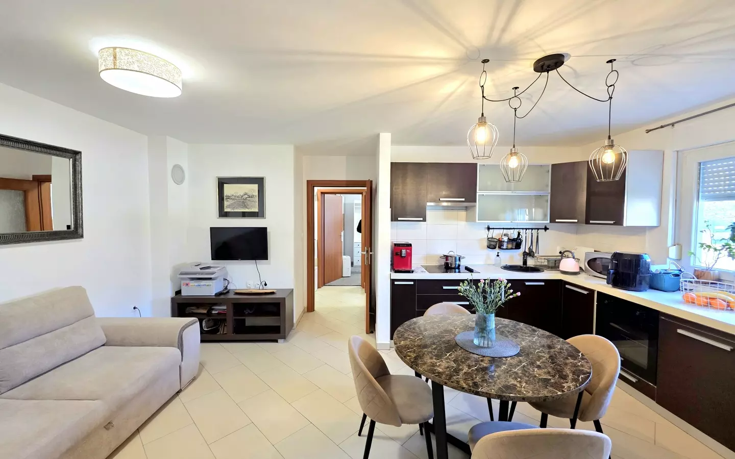2-bedroom Apartment In Veli Vrh, Croatia (68 M²)