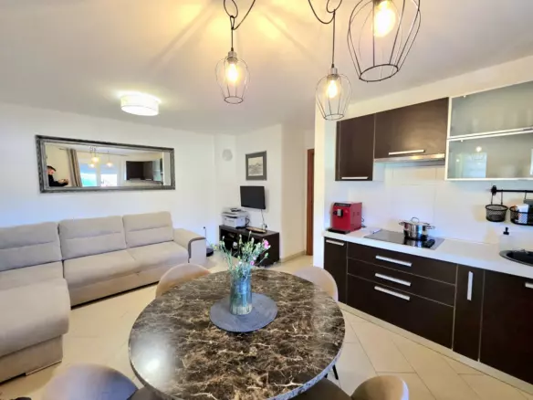 2-bedroom Apartment In Veli Vrh, Croatia (68 M²)