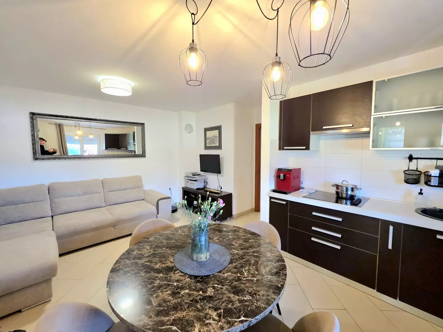 2-bedroom Apartment In Veli Vrh, Croatia (68 M²)