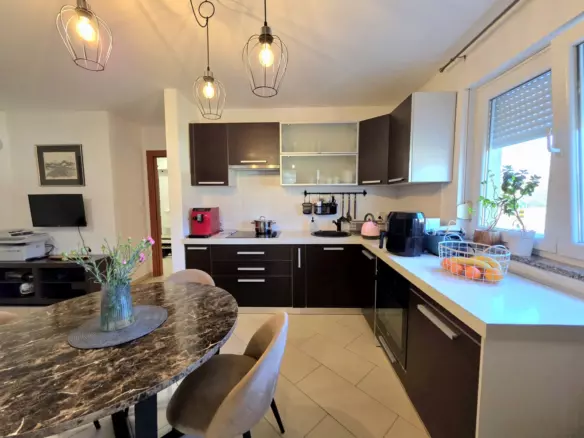 2-bedroom Apartment In Veli Vrh, Croatia (68 M²)