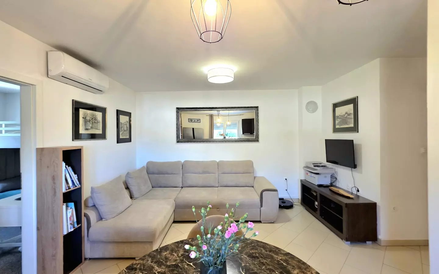 2-bedroom Apartment In Veli Vrh, Croatia (68 M²)