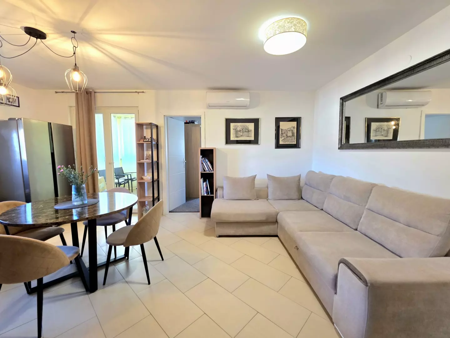 2-bedroom Apartment In Veli Vrh, Croatia (68 M²)