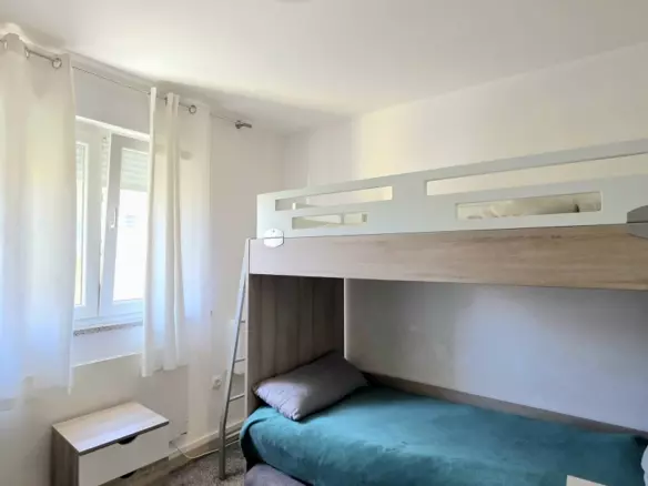 2-bedroom Apartment In Veli Vrh, Croatia (68 M²)