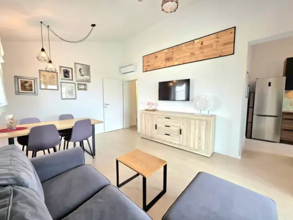 2-bedroom Apartment In Poreč, Croatia (6.601 M²)
