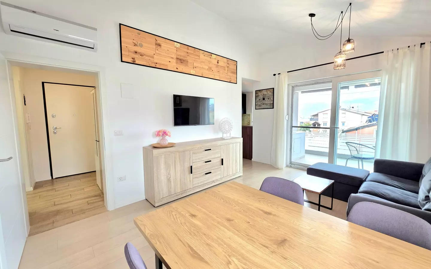 2-bedroom Apartment In Poreč, Croatia (6.601 M²)