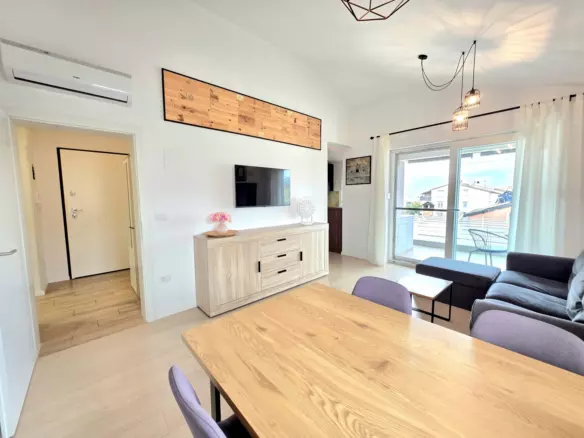2-bedroom Apartment In Poreč, Croatia (6.601 M²)