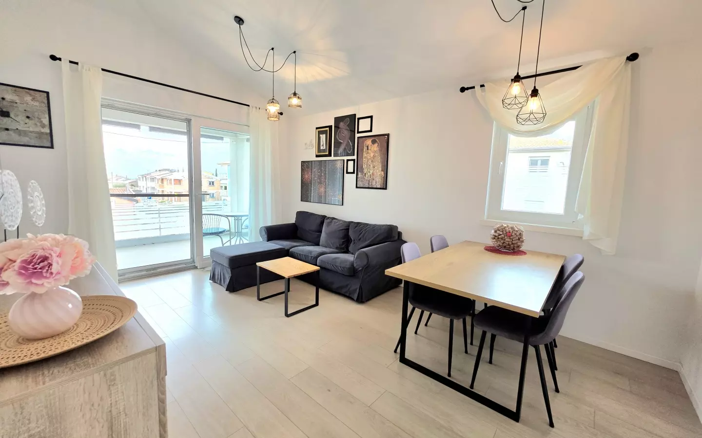 2-bedroom Apartment In Poreč, Croatia (6.601 M²)