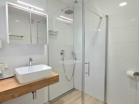 2-bedroom Apartment In Poreč, Croatia (6.601 M²)