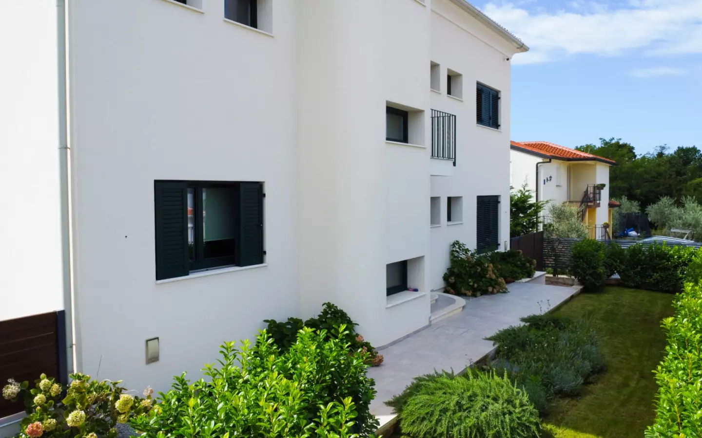 5-bedroom Villa In Murine, Croatia (373 M²)