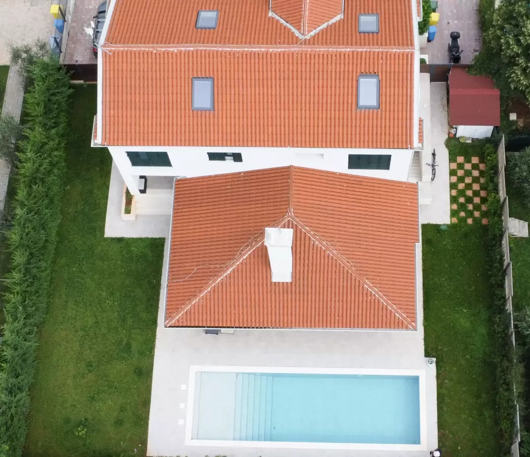 5-bedroom Villa In Murine, Croatia (373 M²)