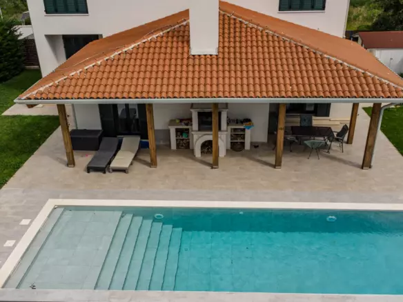 5-bedroom Villa In Murine, Croatia (373 M²)