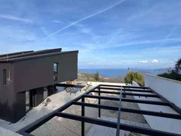 4-bedroom Villa In Sveta Jelena, Croatia (275 M²)