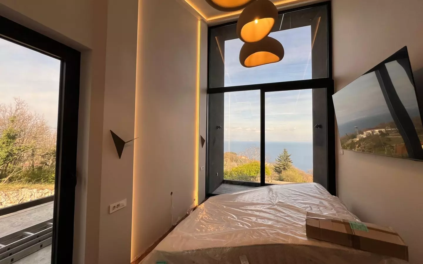 4-bedroom Villa In Sveta Jelena, Croatia (275 M²)