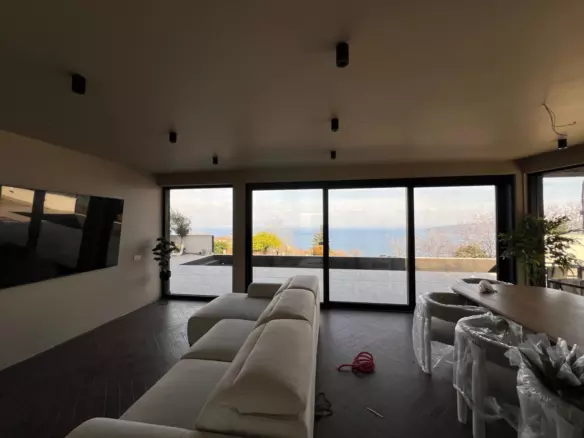 4-bedroom Villa In Sveta Jelena, Croatia (275 M²)