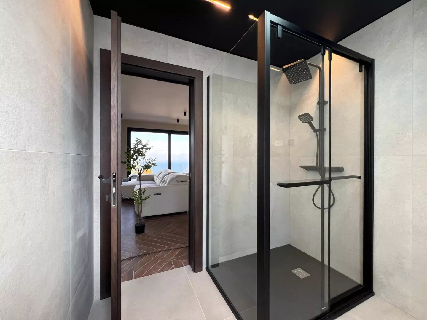 4-bedroom Villa In Sveta Jelena, Croatia (275 M²)