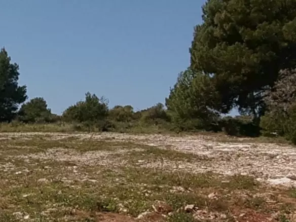 Land In Medulin, Croatia (598 M²)
