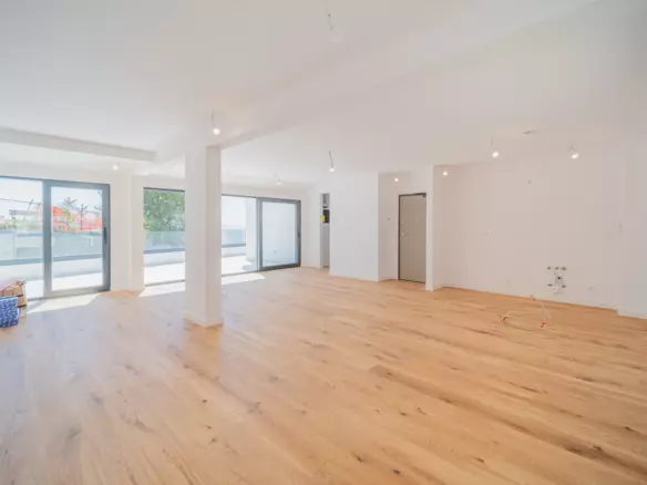 4-bedroom Apartment In Opatija – Centar, Croatia (24.035 M²)