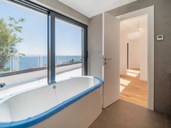 4-bedroom Apartment In Opatija – Centar, Croatia (24.035 M²)