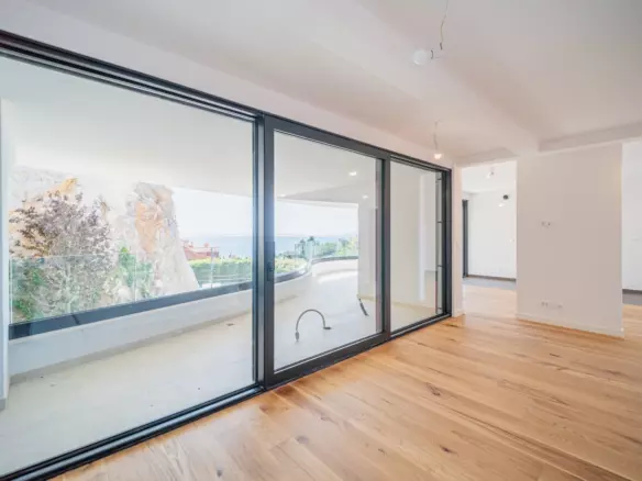 2-bedroom Apartment In Opatija – Centar, Croatia (10.136 M²)