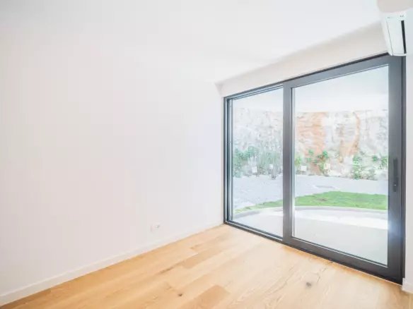 3-bedroom Apartment In Opatija – Centar, Croatia (17.231 M²)
