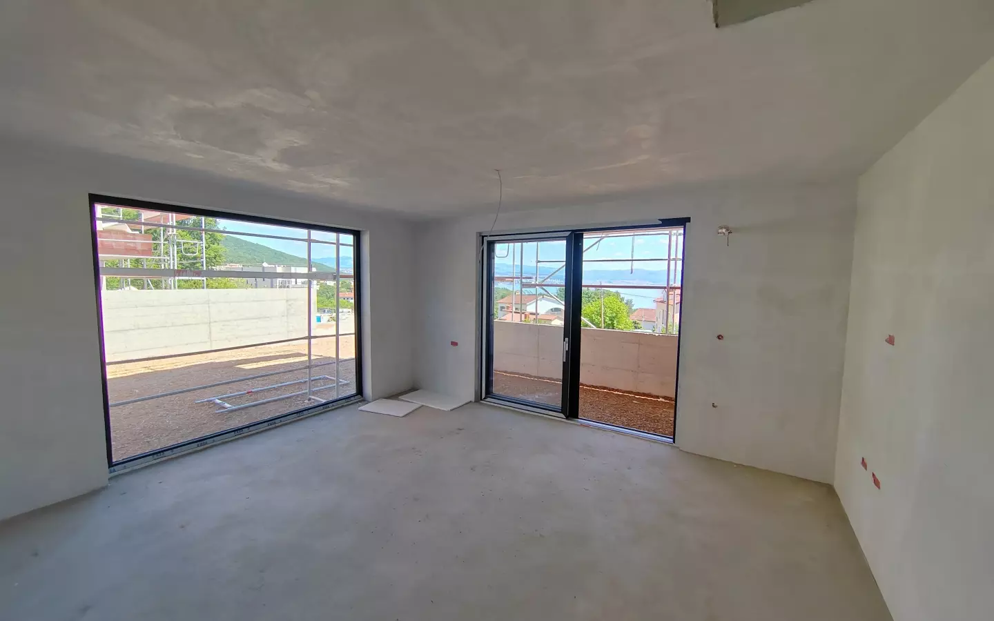 3-bedroom Apartment In Ika, Croatia (14.404 M²)