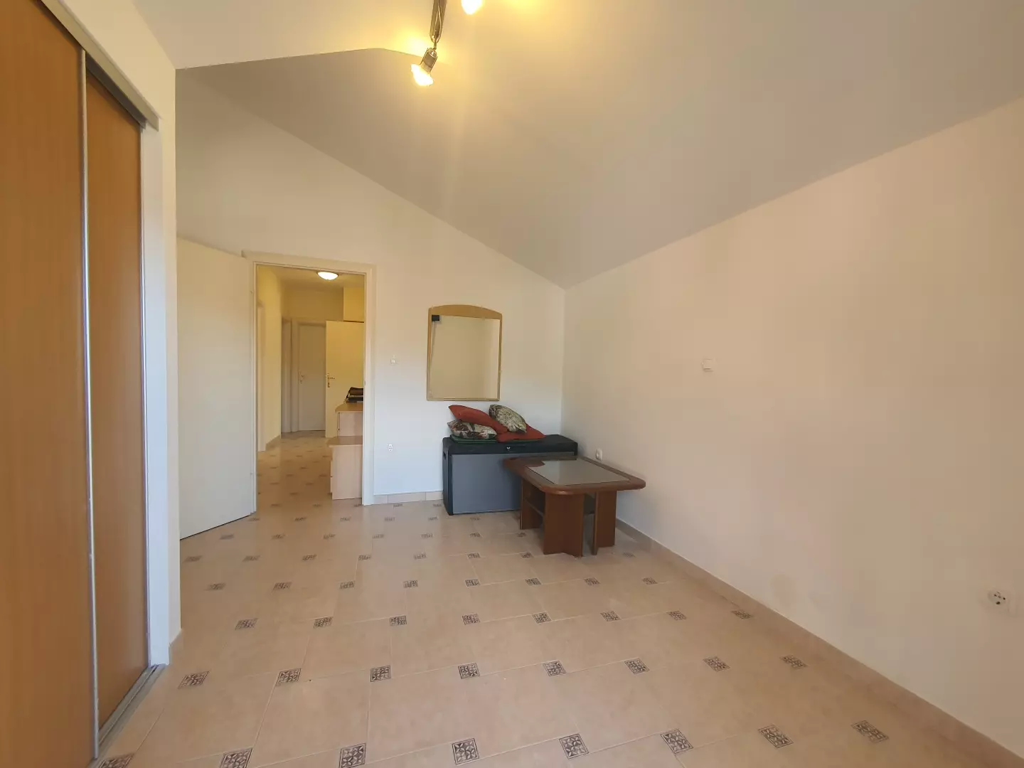 2-bedroom Apartment In Opatija – Centar, Croatia (94 M²)