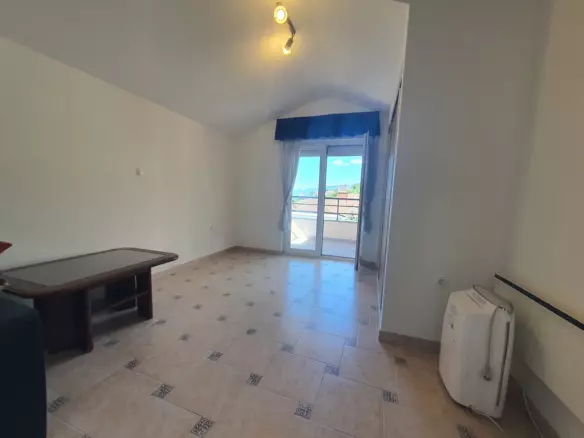 2-bedroom Apartment In Opatija – Centar, Croatia (94 M²)
