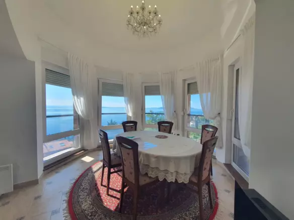 2-bedroom Apartment In Opatija – Centar, Croatia (94 M²)