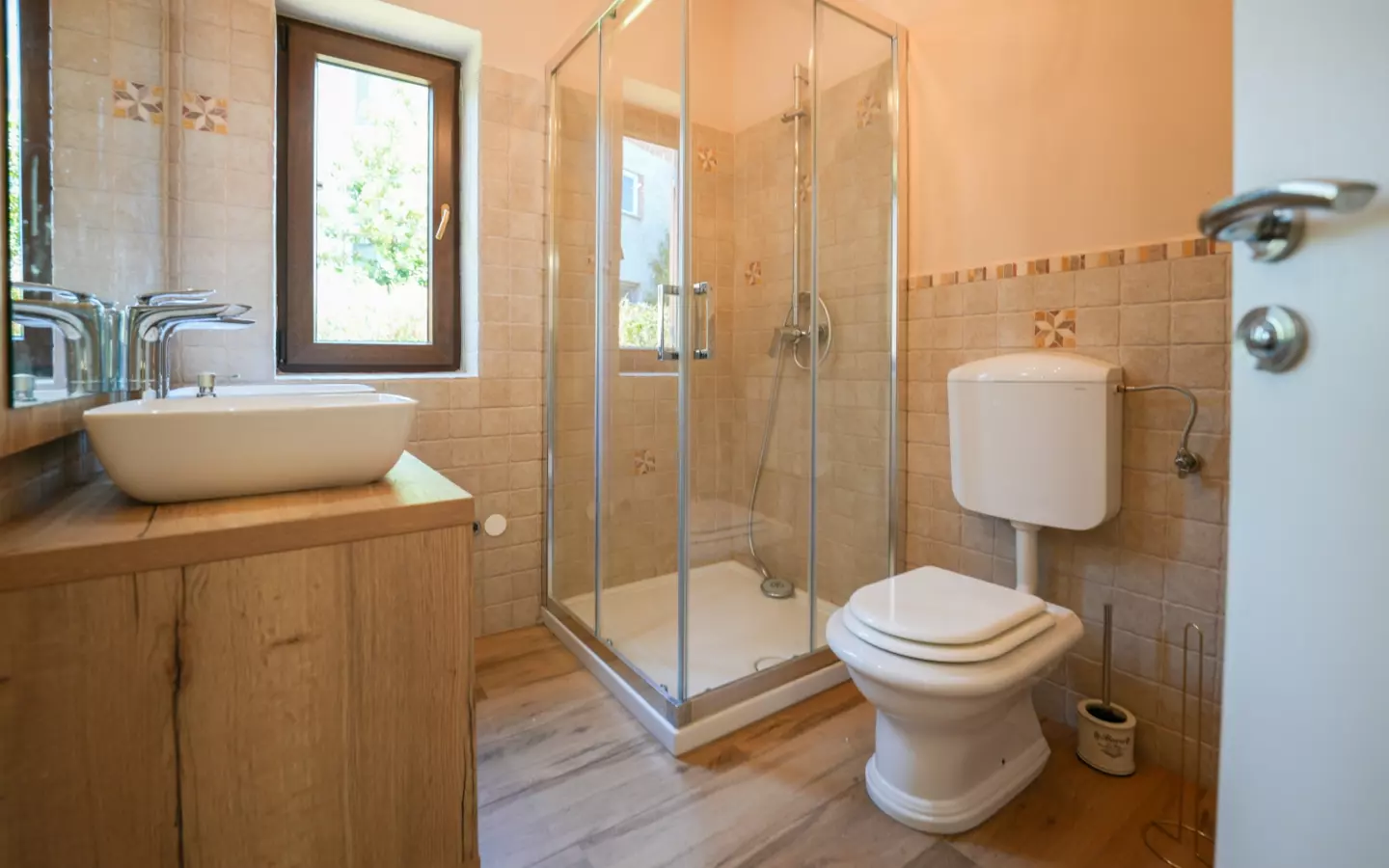 4-bedroom Villa In Sveti Lovreč, Croatia (168 M²)