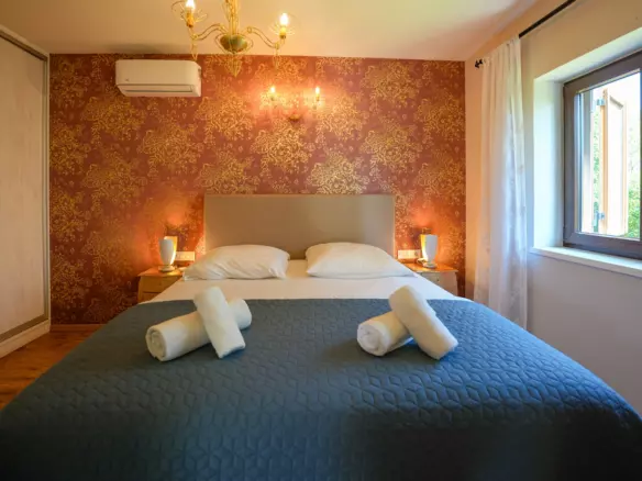 4-bedroom Villa In Sveti Lovreč, Croatia (168 M²)