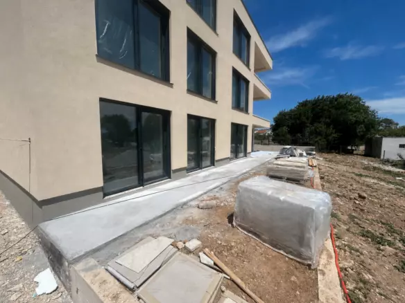 3-bedroom Apartment In Vodice, Croatia (140,41 M²)
