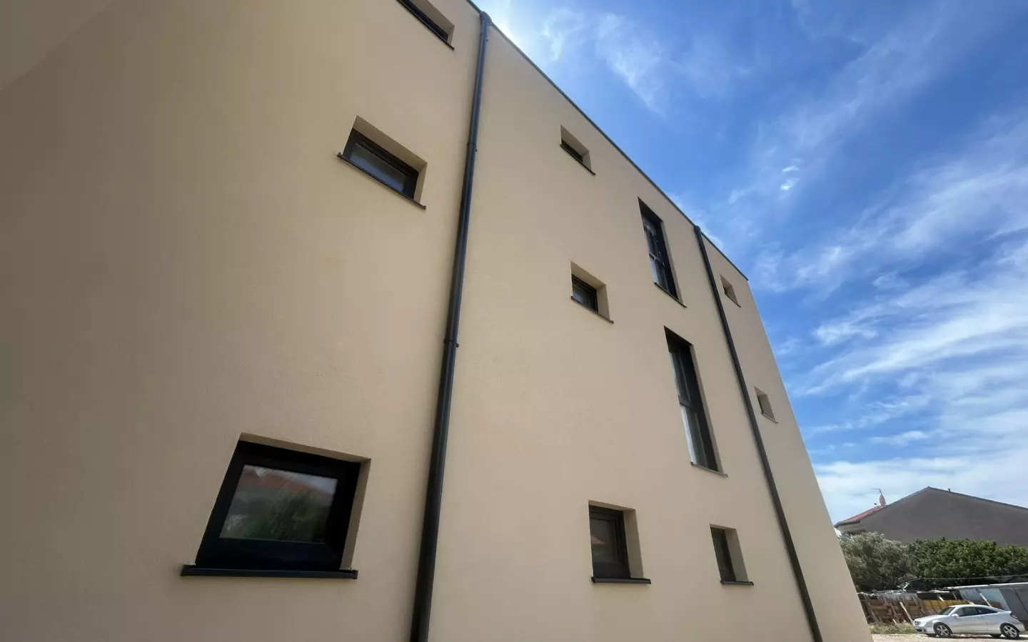 3-bedroom Apartment In Vodice, Croatia (140,41 M²)