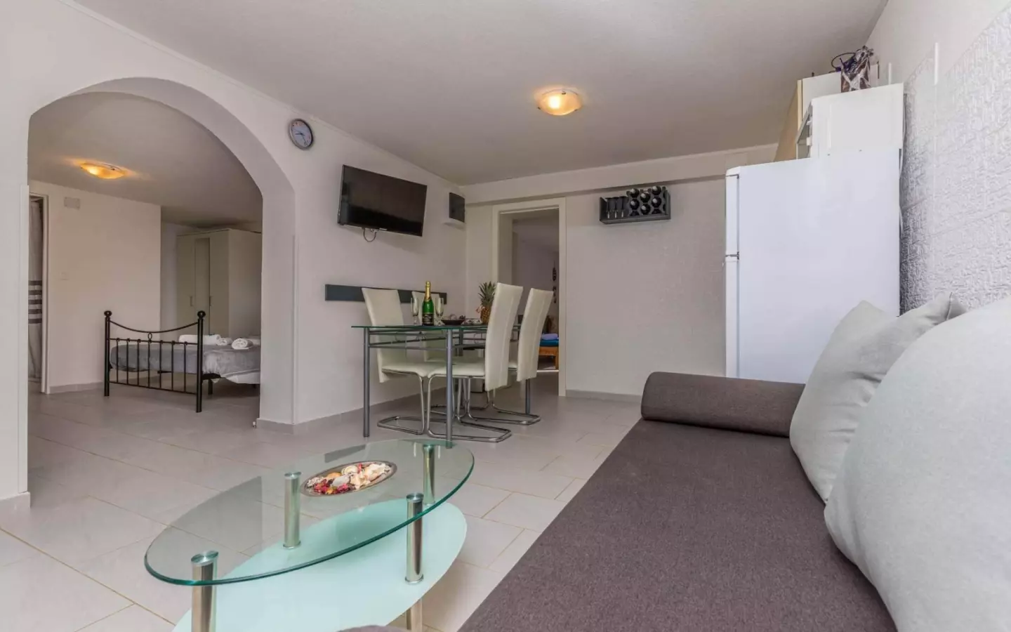 5-bedroom Detached House In Grižane-belgrad, Croatia (230 M²)