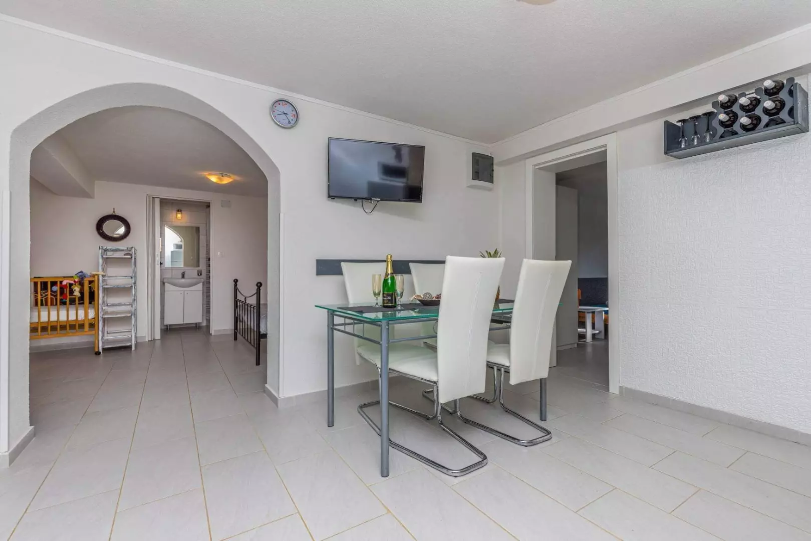 5-bedroom Detached House In Grižane-belgrad, Croatia (230 M²)