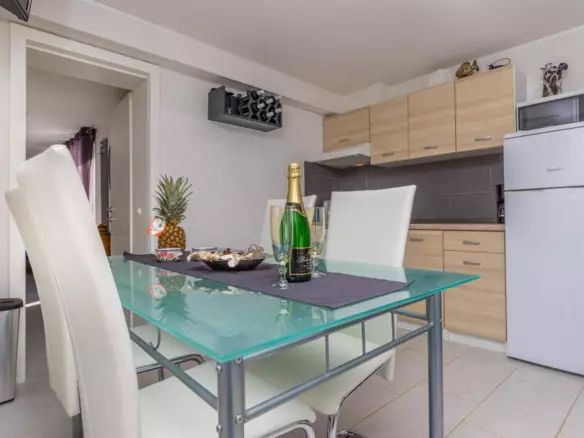 5-bedroom Detached House In Grižane-belgrad, Croatia (230 M²)