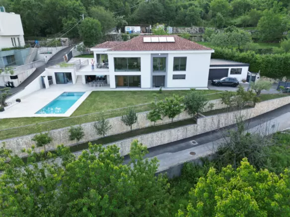 5-bedroom Villa In Poljane, Croatia (400 M²)